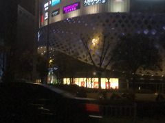 -INLOVE KTV(杭州滨江宝龙城店)