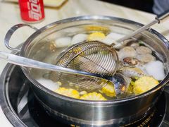 矿泉水玉米锅底-陈记一牛火锅江宁店(金盛路店)
