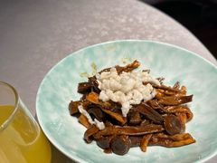 豚丝煸炒鹿茸菌-沈灶河豚宴·河豚融合餐厅(汉中路店)