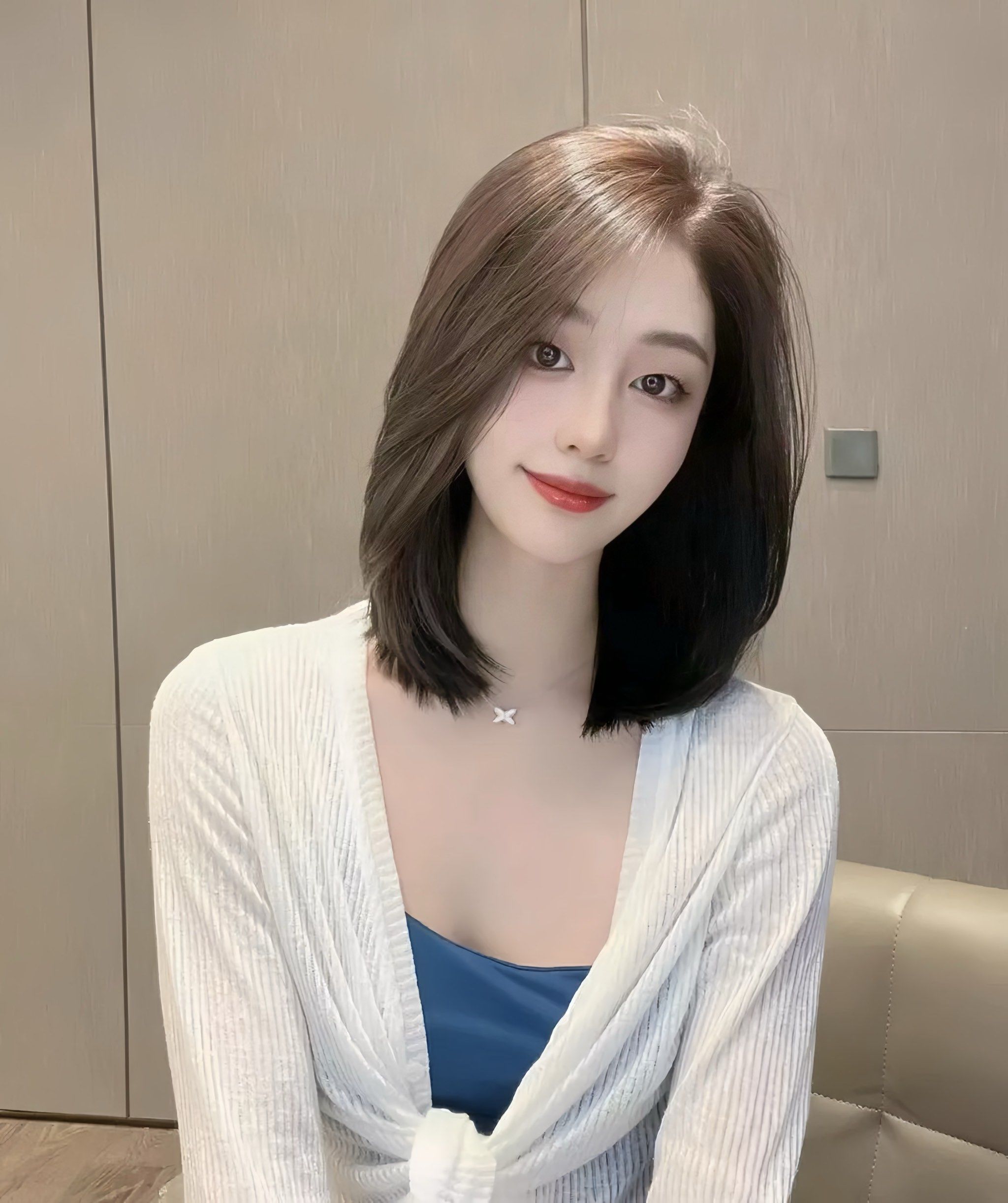 明星同款锁骨发