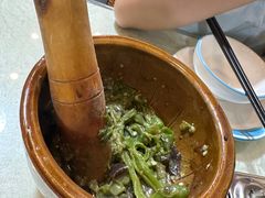 -昱龙大盆牛蛙馆(三兴街总店)