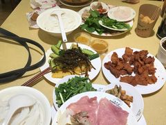 -桥香园云南过桥米线(金马碧鸡店)