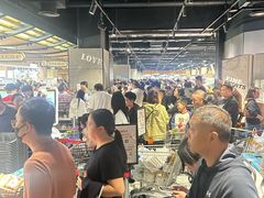 -胖东来生活广场(健康路店)