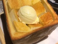 面包诱惑-绿茶餐厅(西湖银泰百货店)