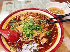 -杨大叔爱面子·四川小吃(岗头店)