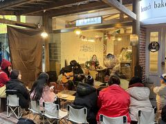 等位区-屋裡·Union Bakery(龙江路店)
