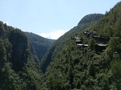 -蝶舞清江·恩施地心谷景区