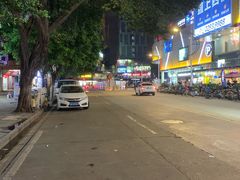 -江燕路万科里