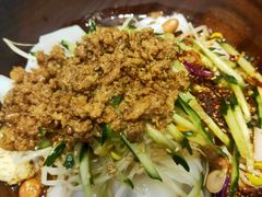 招牌肉酱凉皮-西北杂粮筐手工面凉皮(来福士店)