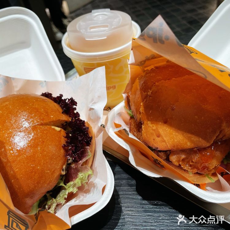 记｜接接福和傣味牛肉堡吃了，一般吧。