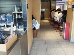 -麦当劳(中二横路店)
