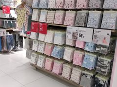 -优衣库(北京万柳华联购物中心店)