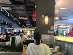 大堂-大头虾越式风味餐厅(光明广场店)