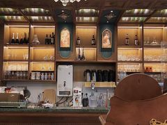 -秘密旅行Bonjour(黑金冠 江南西店)