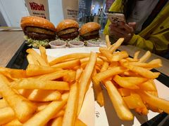 -The Habit Burger Grill 哈比特汉堡(复兴soho店)