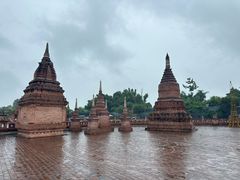 -一寨两国风景区