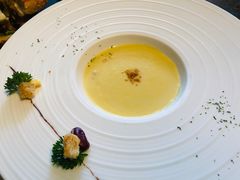 -HIGH FIVE哈福手工汉堡(桂林路店)