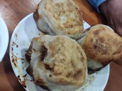 -宝瑞门钉肉饼店