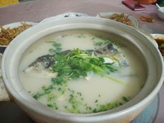 -天乐农家鱼头王(天目湖店)