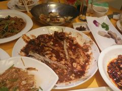 -鹿港小镇经典老上海菜(长乐路店)