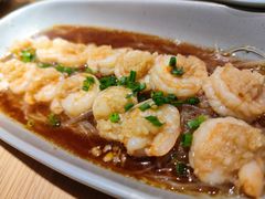 生焗蒜香虾仁-蜜桃餐厅·伴山(绿宝广场店)