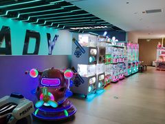 -涨巢·潮玩水疗局