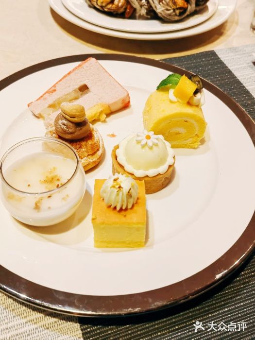 广州中心皇冠假日酒店-环市食坊·海鲜自助餐厅图片
