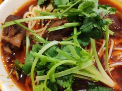 -呼啦面馆·头牌豌杂面(爱琴海店)