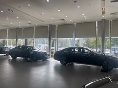 -奔驰利星行(北京花乡店)