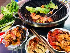 -小辣椒汤锅烧烤(温泉南街店)
