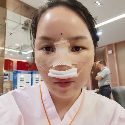 点击看大图 -深圳艺星医疗美容医院