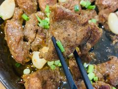 炉火盘烤梅肉-鲜小岛·铜锅涮肉