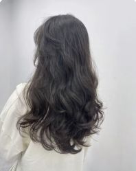 -FRIDAY星期五专业美发沙龙