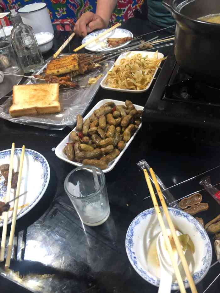 小酒桌烧烤-"为什么不火呢!请快去吃!第一次吃是在呼兰.