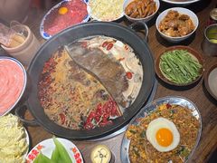 -萍姐火锅·公路夜市(武汉首店)