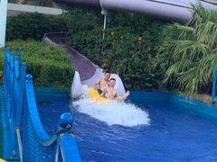 -平湖九龙山乐满地水上乐园