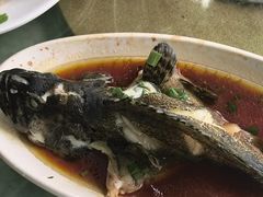 -四川小胡子海鲜(丁村万人海鲜广场店)