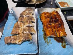 特色烤鳗鱼-奉座泥炉烤肉·活鳗·稻草黄油鸡(龙美店)