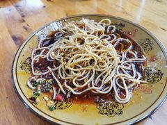 -一品红烧鸭特色川菜(三岔湖店)