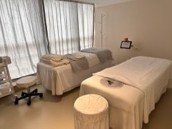 -JNK皮肤管理中心