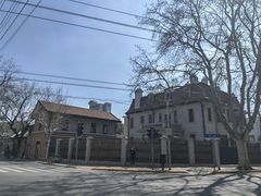 -衡山路(地铁站)