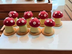 芒果蛋糕-广州塔璇玑地中海自助旋转餐厅