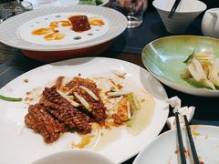 -湖畔鲁菜·二十年老字号餐厅(大明湖店)