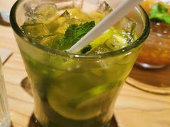 -小镇大厨新概念复合中餐厅(万达广场大连高新店)