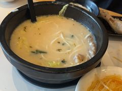 -鸡汤过桥·过桥米线