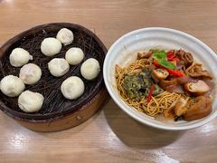 -佬钱湾仔(衣裳街店)