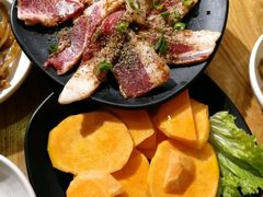 -枣玛露炭火烤肉脊骨锅
