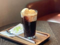 -星巴克臻选(南京艾尚天地店)