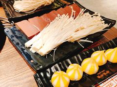 -呷哺呷哺 小火锅 (浦东新欧尚超市店)