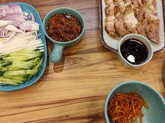 -合合春饼·酱骨·东北菜(潘家园店)